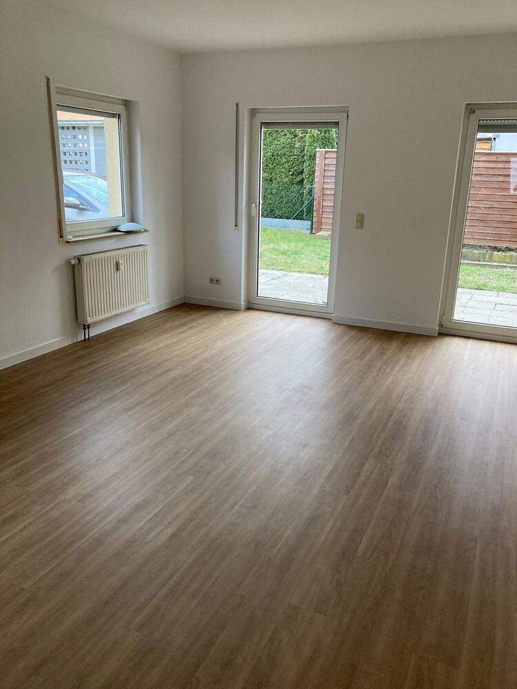 Entzückende 2 Zimmerwohnung mit kleiner Terrasse in Holzhausen zu verkaufen