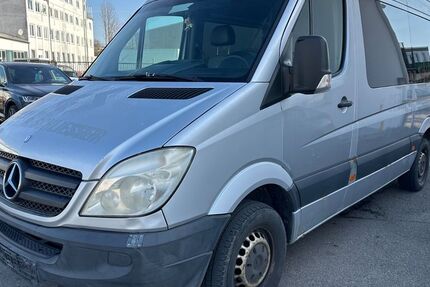 Mercedes-Benz Sprinter 209.000 km 7.399 &euro; Neu-ulm 89231