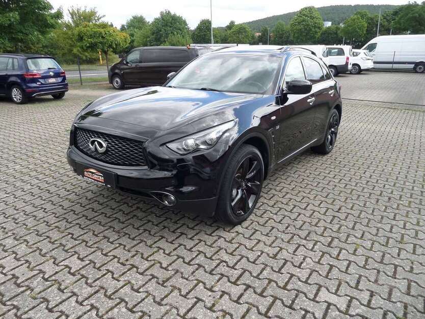 QX70