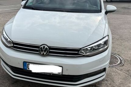 VW Touran 88.160 km 25.300 &euro; Calw 75365
