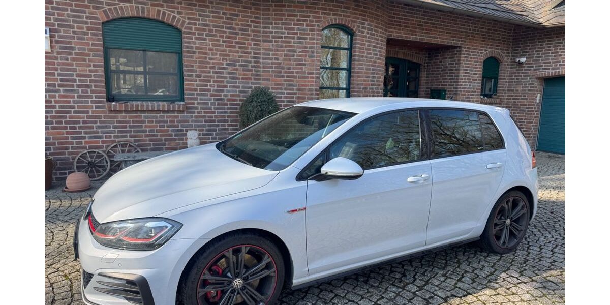 VW Golf 271.000 km 12.999 &euro; Jessen 06917
