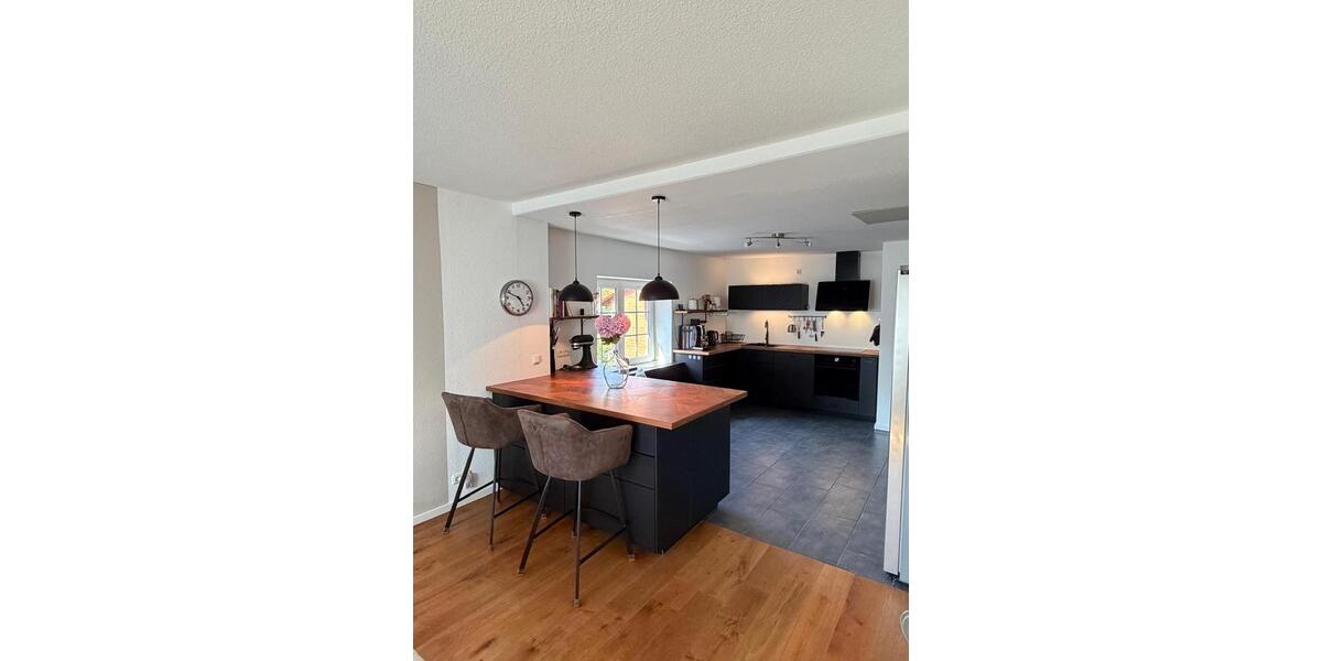 Einfamilienhaus Ludwigslust - 10 Zimmer, 187 m&sup2;, 324.000&euro; | Angebot:27096866
