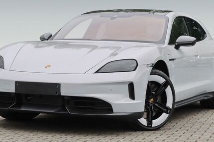 Porsche Taycan 14.900 km 149.900 € Willich 47877