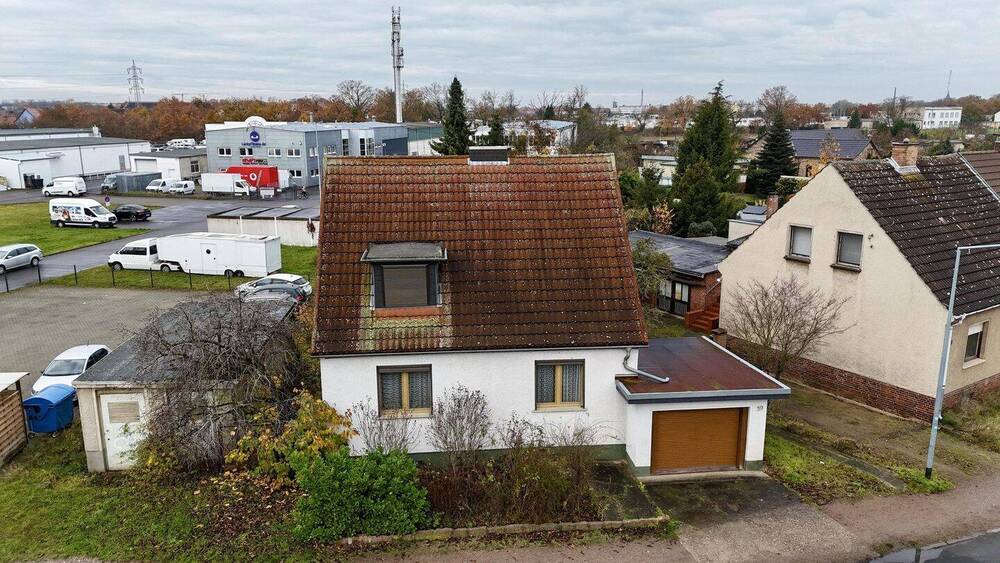 Einfamilienhaus Dessau-Rosslau Törten - 5 Zimmer, 120 m&sup2;, 140.000&euro; | Angebot:26331134
