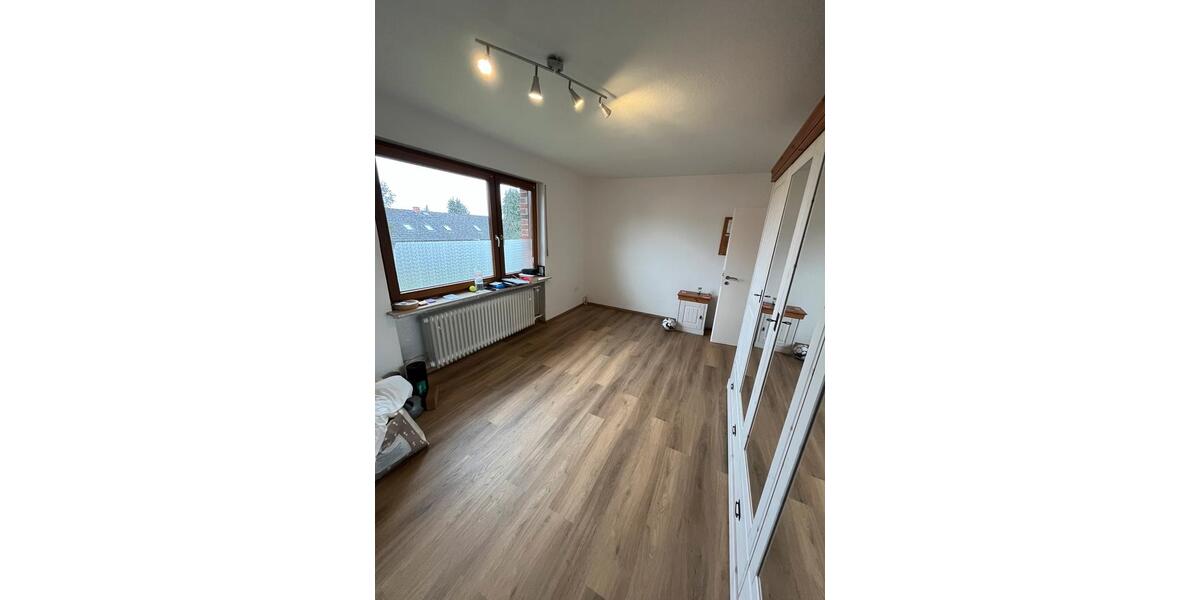 Etagenwohnung Schauenburg - 4 Zimmer, 100 m&sup2;, 1.000&euro; | Angebot:25172640