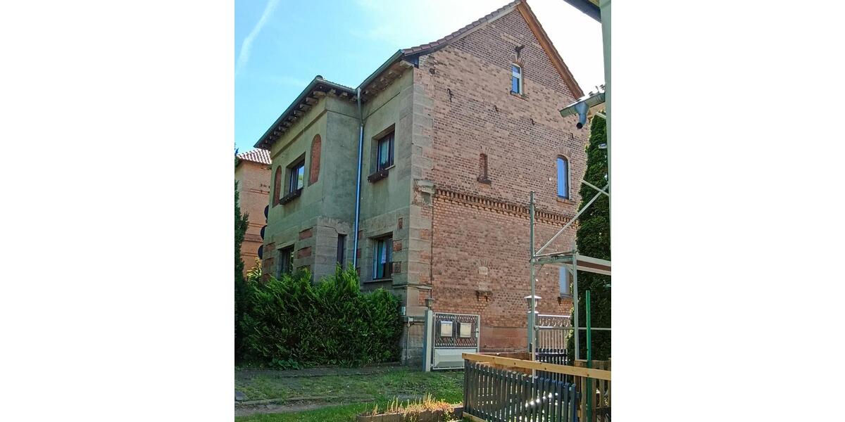 Villa Kelbra (Kyffhäuser) - 12 Zimmer, 268 m&sup2;, 350.000&euro; | Angebot:26781157