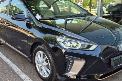 Hyundai IONIQ 42.702 km 14.700 € München 80807