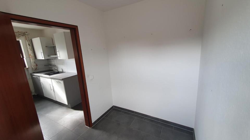 Erdgeschoßwohnung Nagold - 2.5 Zimmer, 80 m&sup2;, 820&euro; | Angebot:26408632
