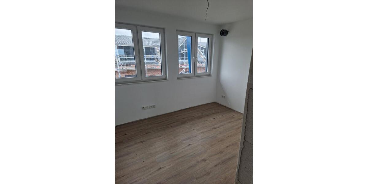 Dachgeschoßwohnung Oeversee - 4 Zimmer, 81 m&sup2;, 1.225&euro; | Angebot:25792853