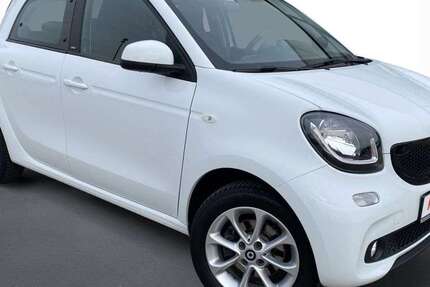 Smart forFour 27.699 km 9.985 &euro; Magdeburg 39128