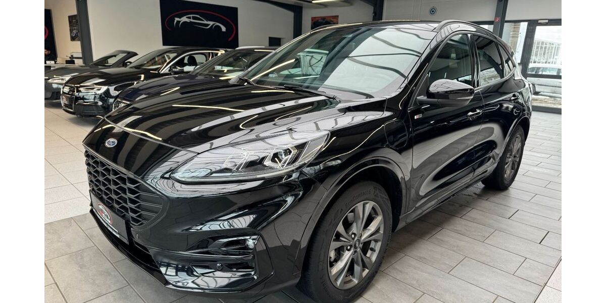 Ford Kuga 83.000 km 19.900 &euro; Detmold 32758