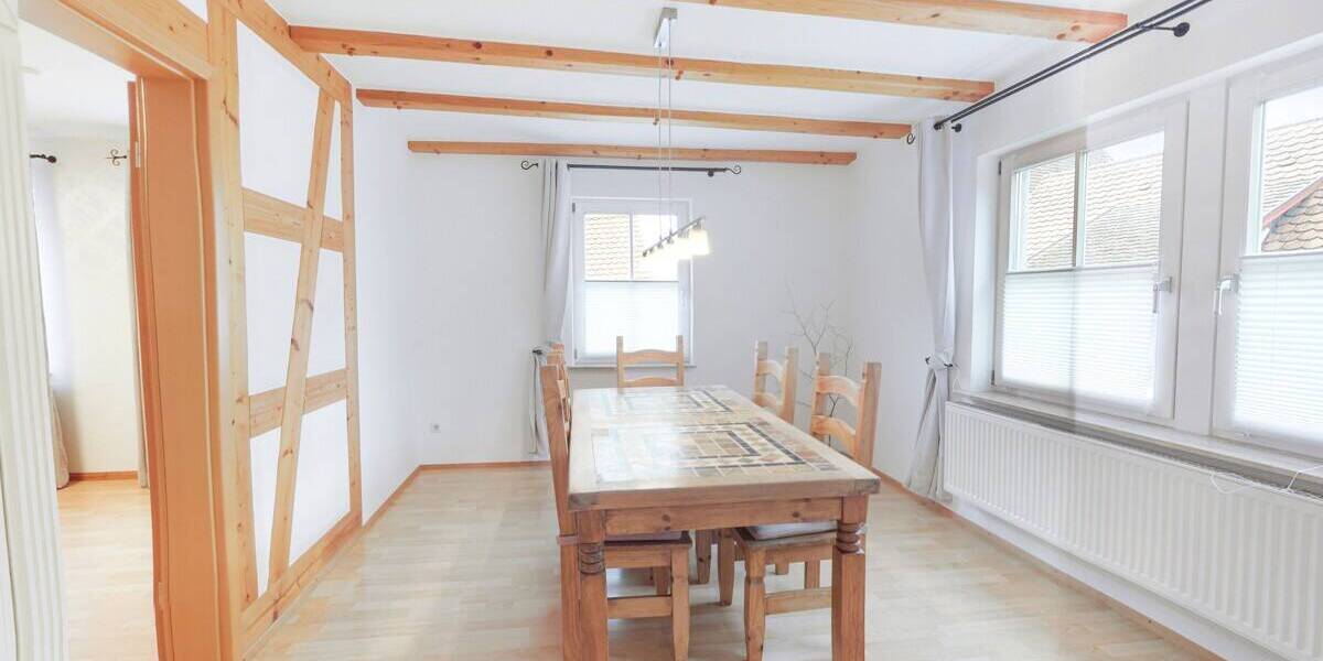 Mehrfamilienhaus, Wohnhaus Rothenburg - 7 Zimmer, 195 m&sup2;, 459.000&euro; | Angebot:25732869