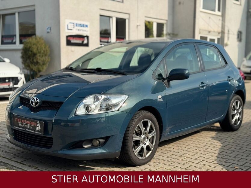 Toyota Auris 207.000 km 2.950 € Mannheim 68199