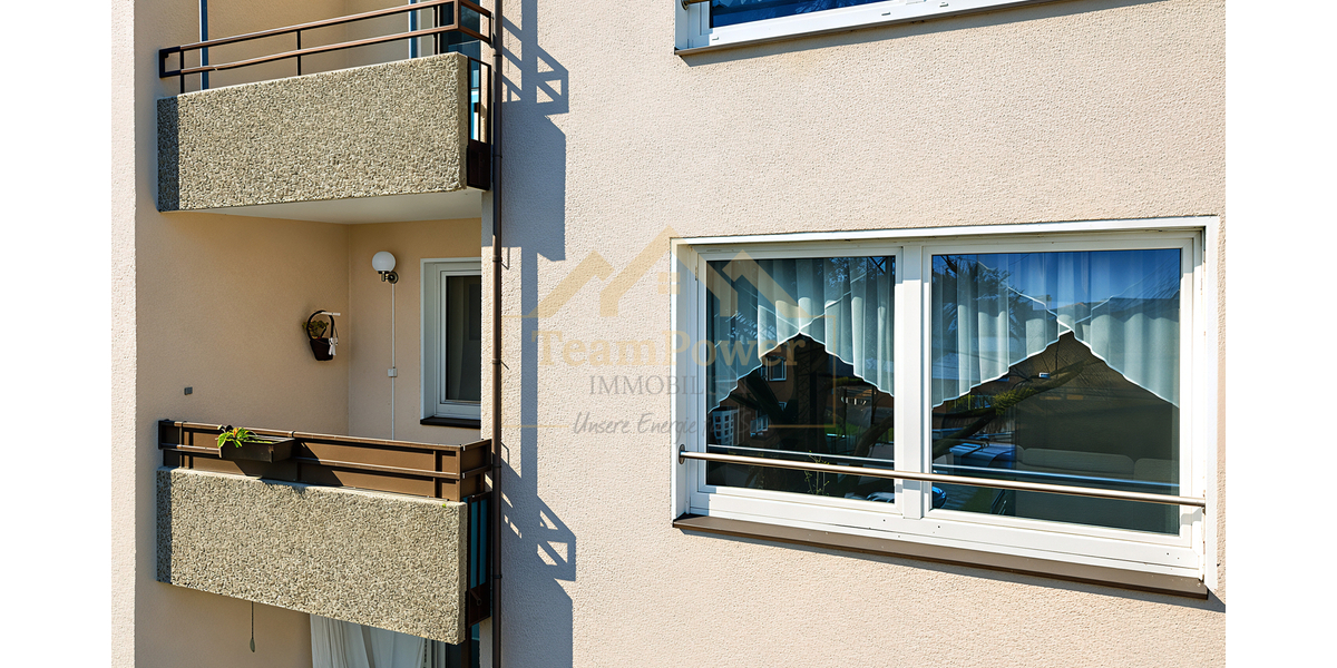 Mitten im Leben: 3 Zimmer, helle Loggia und großzügiges Wohnen auf 80 m² - Etagenwohnung Bad Bramstedt | Angebot:25365822