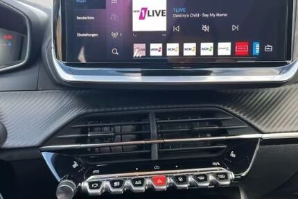 Peugeot 208 2.800 km 18.500 &euro; Hilzingen 78247