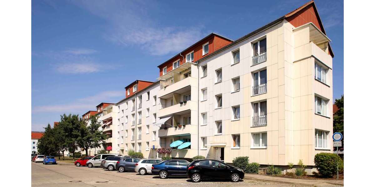 Etagenwohnung Neubrandenburg - 3 Zimmer, 63 m&sup2;, 432&euro; | Angebot:25570746