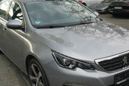 Peugeot 308 55.363 km 10.990 &euro; Darmstadt 64293