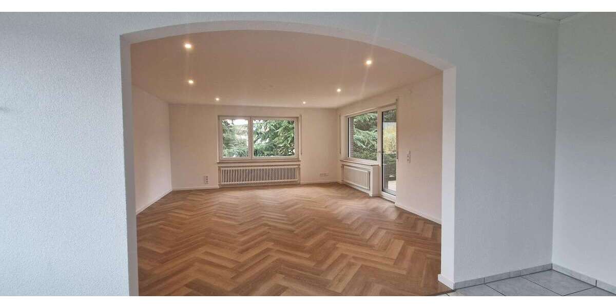 Etagenwohnung Rielasingen-Worblingen Worblingen - 3.5 Zimmer, 112 m&sup2;, 1.344&euro; | Angebot:25429443