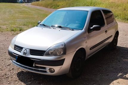 Renault Clio 147.500 km 1.500 &euro; Minden 32423
