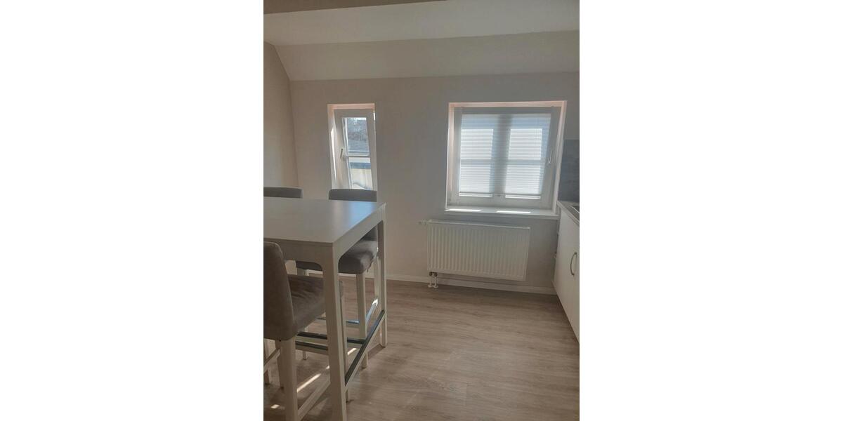 Etagenwohnung Perleberg - 3 Zimmer, 82 m&sup2;, 670&euro; | Angebot:26085795