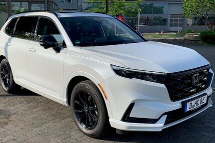 Honda CR-V 17.100 km 47.470 € Düsseldorf 40233