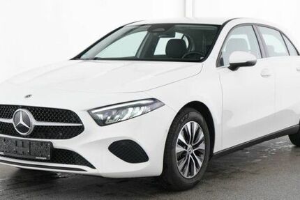 Mercedes-Benz A 180 32.853 km 27.260 &euro; Roding 93426