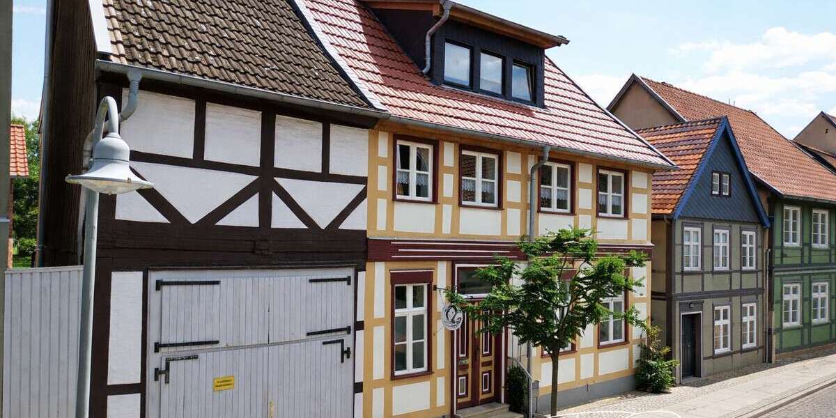 Haus zum Kaufen in Salzwedel 229.000 € 142.13 m² 8 zimmer