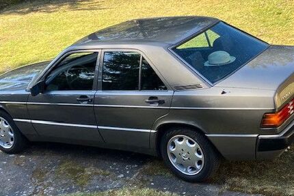 Mercedes-Benz 190 169.000 km 6.500 &euro; Kleinmachnow 14532