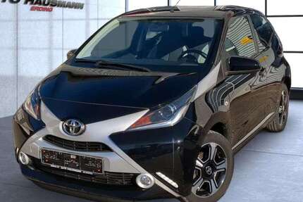 Toyota Aygo 70.000 km 9.450 &euro; Erding 85435