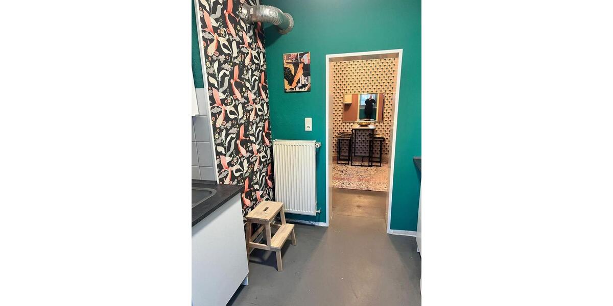 Dachgeschoßwohnung Frankfurt am Main Innenstadt 1 - 5 Zimmer, 140 m&sup2;, 2.200&euro; | Angebot:26264072