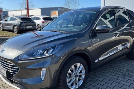 Ford Kuga 21.000 km 29.990 &euro; Hoyerswerda 02977