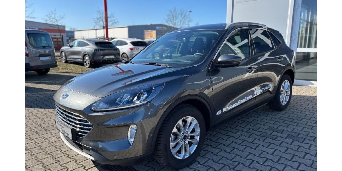Ford Kuga 21.000 km 29.990 &euro; Hoyerswerda 02977