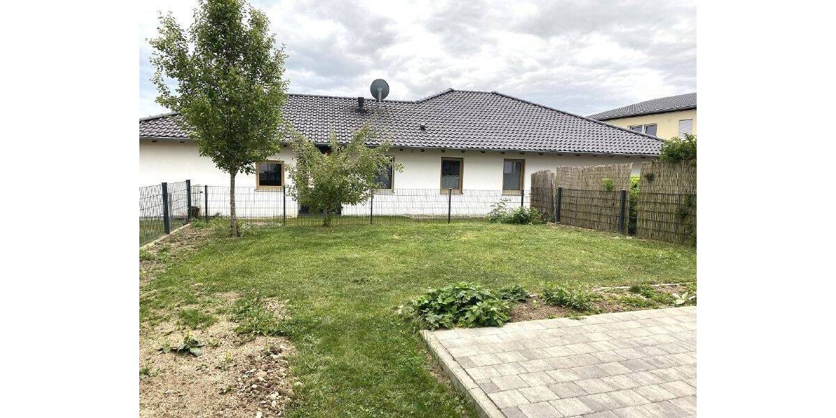 Doppelhaushälfte Perkam Radldorf - 4 Zimmer, 110 m&sup2;, 1.050&euro; | Angebot:26894649