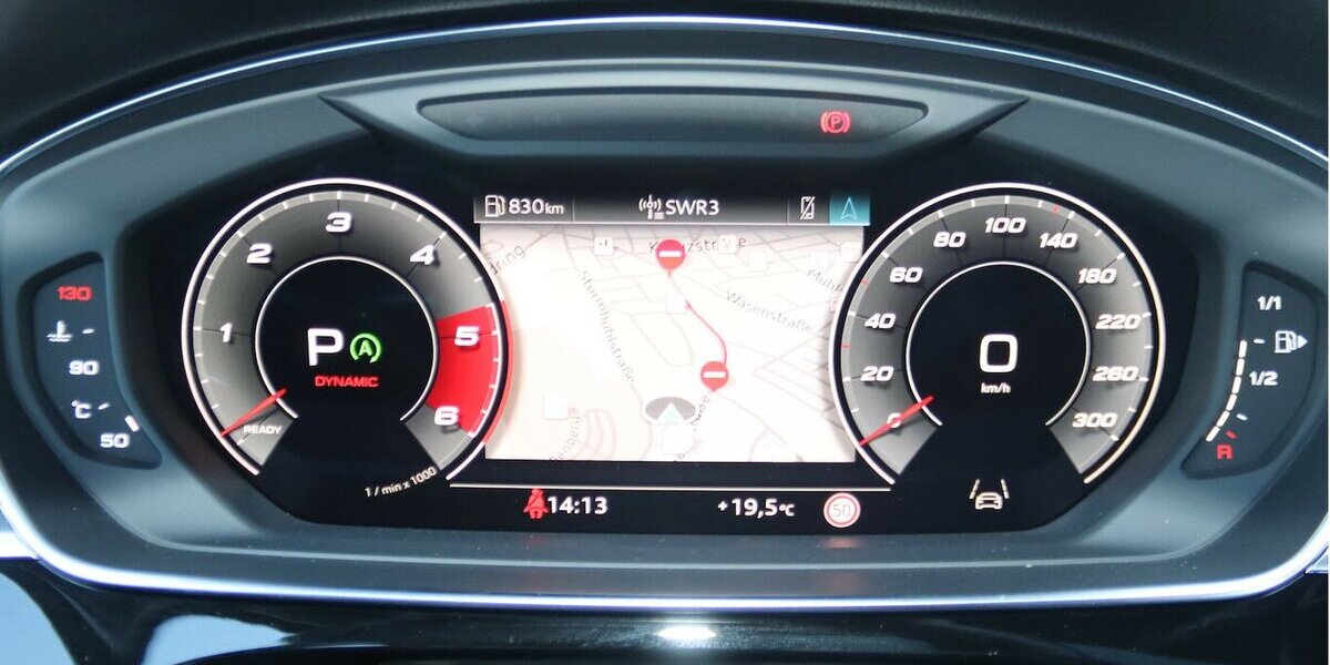 Audi A8 50 TDI/LEDER/PANORAMA/HEAD UP/BANG & OLUFSEN 58.000 km 51.900 &euro; Villingen-Schwenningen 78054