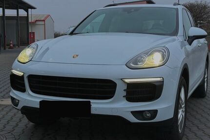Porsche Cayenne 227.000 km 22.999 &euro; Kronberg im Taunus 61476