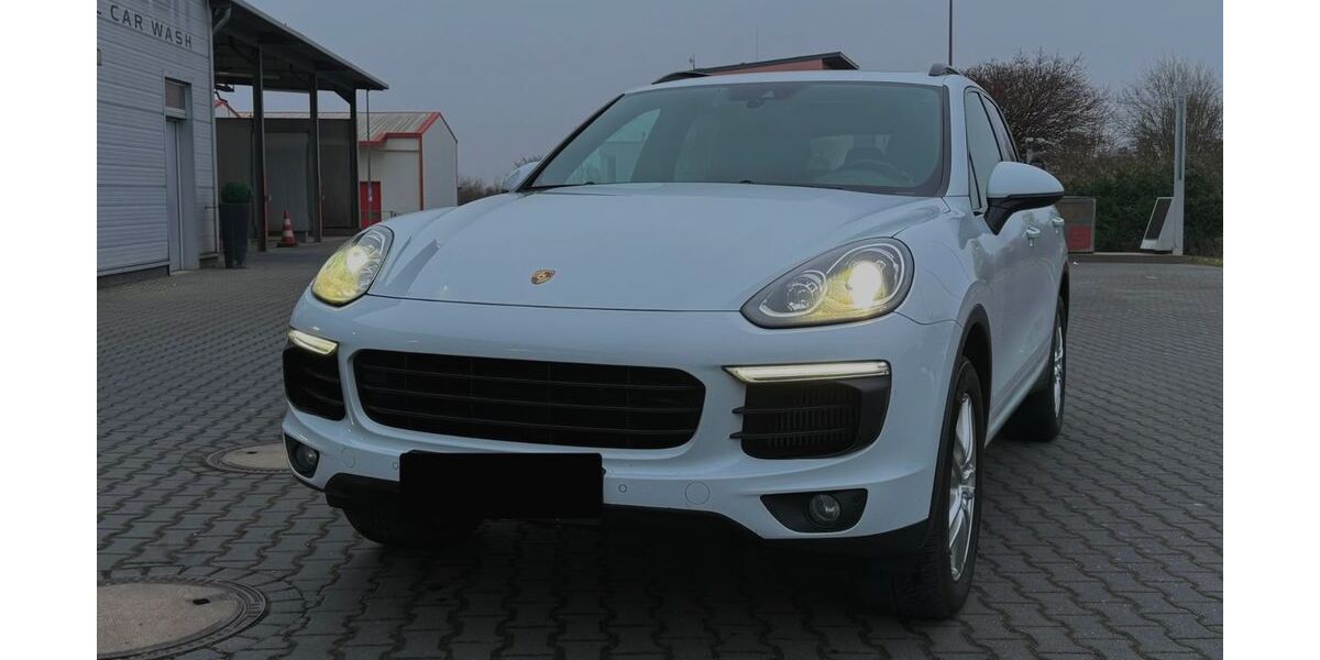 Porsche Cayenne 227.000 km 22.999 &euro; Kronberg im Taunus 61476