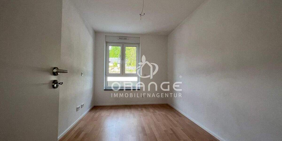 Etagenwohnung Burglengenfeld Augustenhof - 3 Zimmer, 81 m&sup2;, 866&euro; | Angebot:25626866