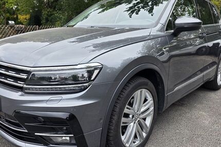 VW Tiguan 199.000 km 19.999 € Berlin 12347