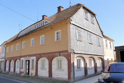 Seifhennersdorf - Wohnhaus mit Ausbaupotenzial - Haus Seifhennersdorf | Angebot:26827712