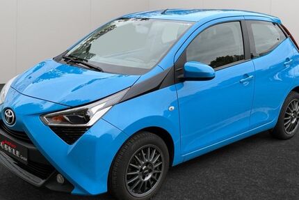 Toyota Aygo (X) 66.000 km 10.400 € Frankenthal 67227