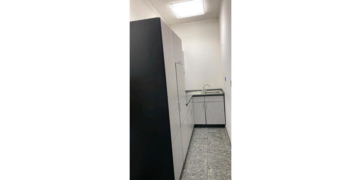 Gepflegte Büro- oder Praxisräume in Köllerbach zimmer