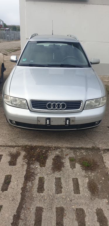 Audi A4 257.692 km 700 € Riethnordhausen 99195