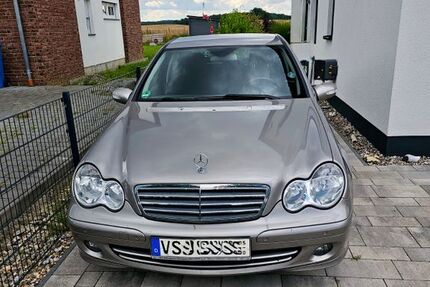 Mercedes-Benz C 230 228.000 km 3.900 &euro; Dauchingen 78083