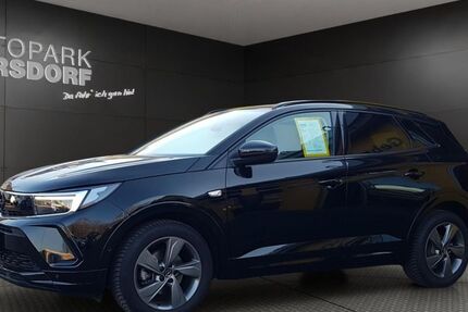 Opel Grandland (X) 18.180 km 27.870 &euro; Borsdorf bei Leipzig 04451