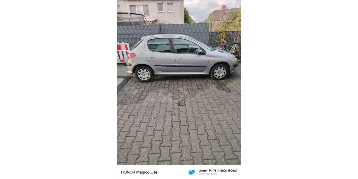 Peugeot 206 67.948 km 2.490 &euro; Herne 44651