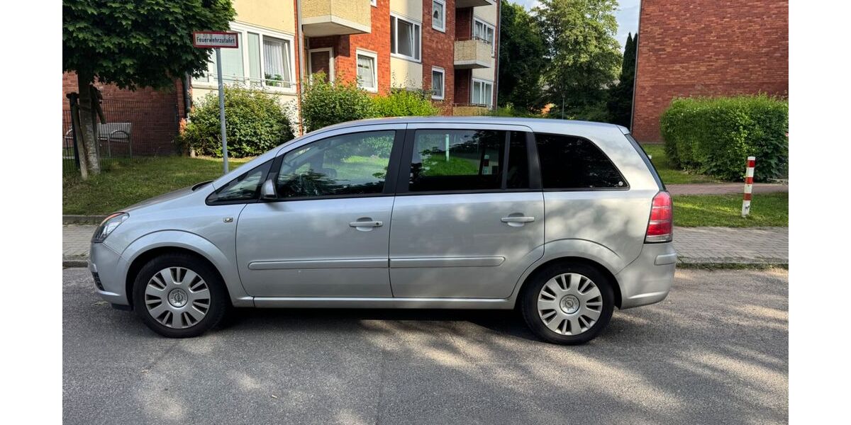 Opel Zafira 210.000 km 2.600 &euro; Hamburg 22159