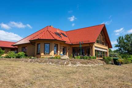 Haus Grünow - 5 Zimmer, 225 m&sup2;, 895.000&euro; | Angebot:26067418