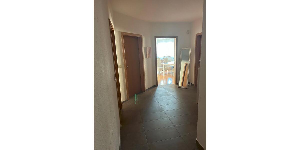 Erdgeschoßwohnung Mülheim-Kärlich Kärlich - 4 Zimmer, 88 m&sup2;, 825&euro; | Angebot:25299189