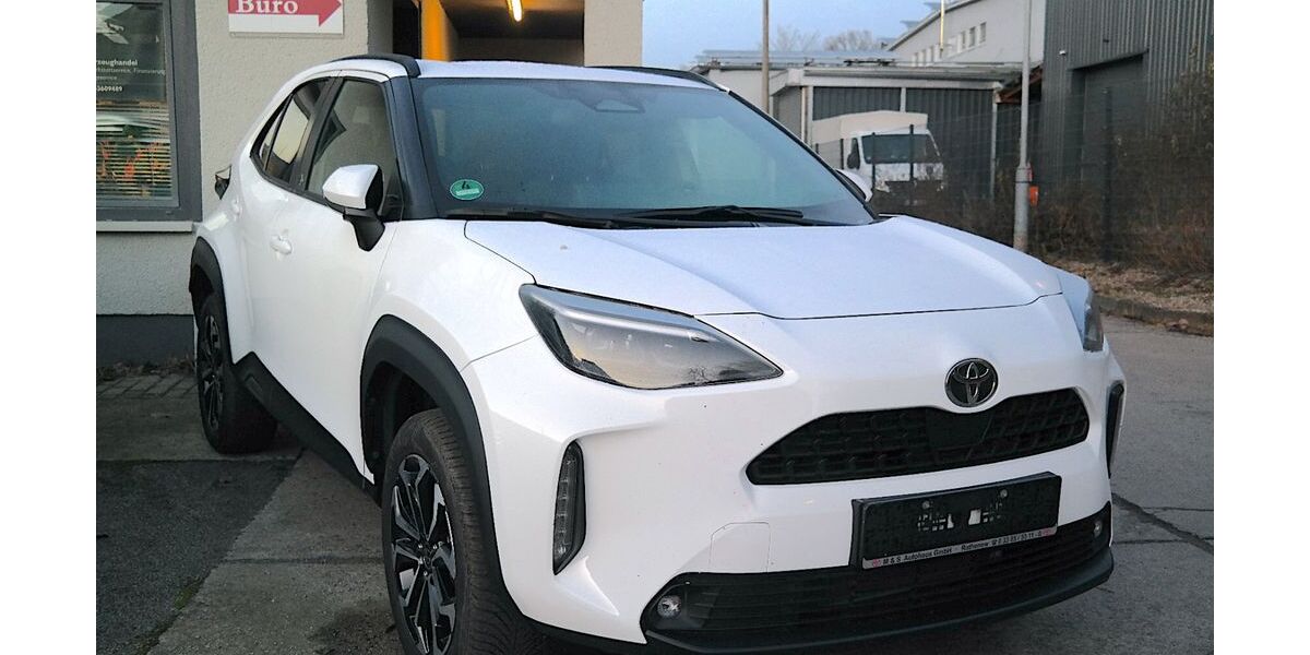 Toyota Yaris Cross 8.000 km 24.900 &euro; Berlin 12683