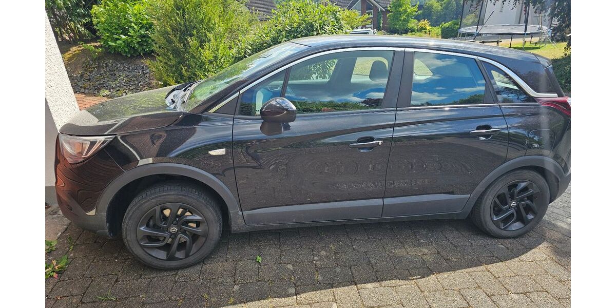 Opel Crossland (X) 103.000 km 9.200 &euro; Hilchenbach 57271